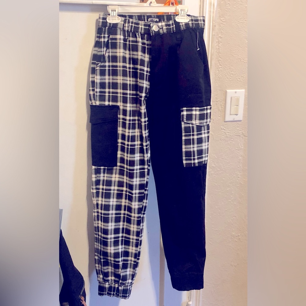 Hot Topic black and white pants